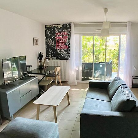 T2 Florescence Proche Montpellier Parking Castelnau-le-Lez Eksteriør billede