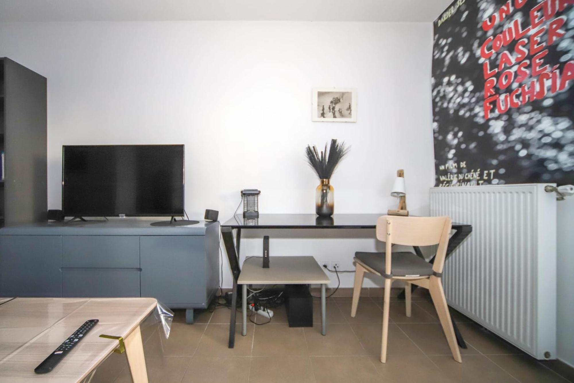 T2 Florescence Proche Montpellier Parking Castelnau-le-Lez Eksteriør billede